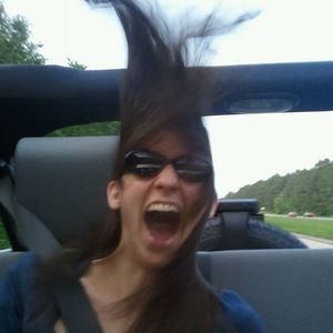 Meet your Posher, Carissa